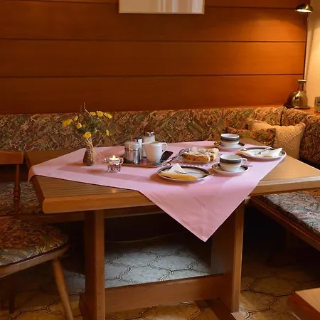 Fruhstuckspension Haus Freymann Couette-café *